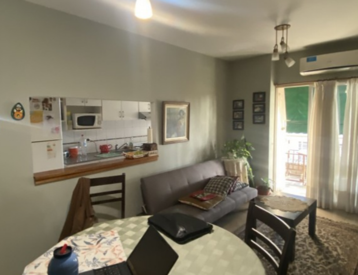 Excelente 2 ambientes ubicado en el barrio Santa Rita